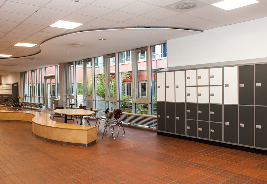 astradirect Schließfächer, Schutzbrief Versicherung astradirect Architekten-Service, Versichert mit Schutzbrief