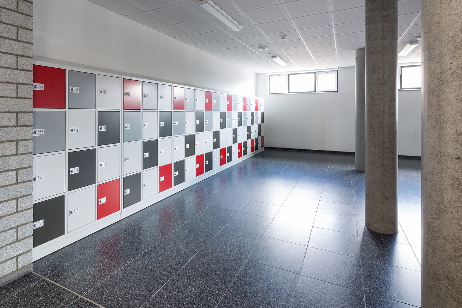 astradirect Schließfachanlagen, Hohe Geest Schule Hohenweststedt Die Schließfachanlage von astradirect, in der Hohe Geest Schule in Hohenweststedt